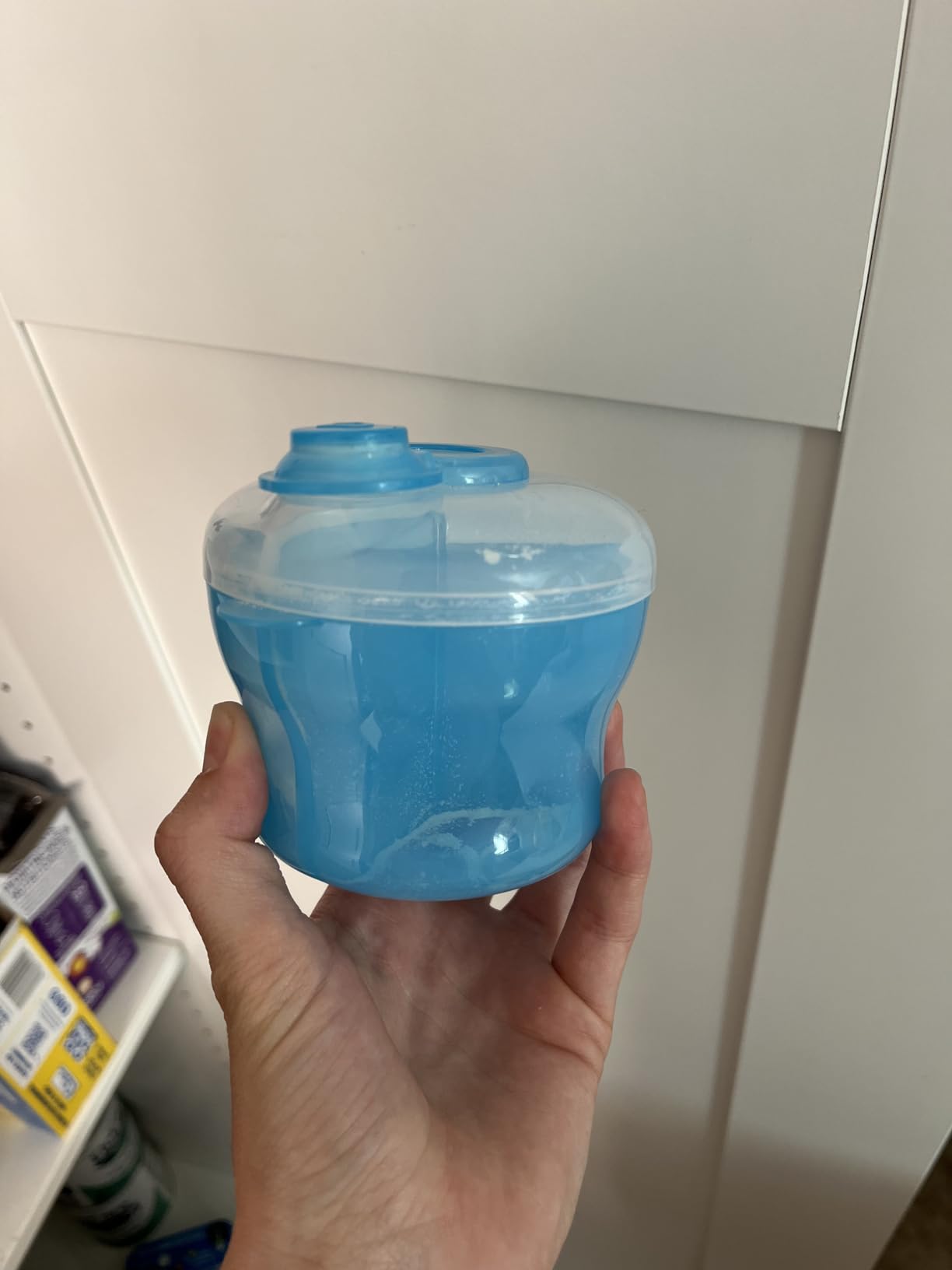 Munchkin Formula Dispenser, BPA Free, 3 9oz Sections, Blue customer photo 1