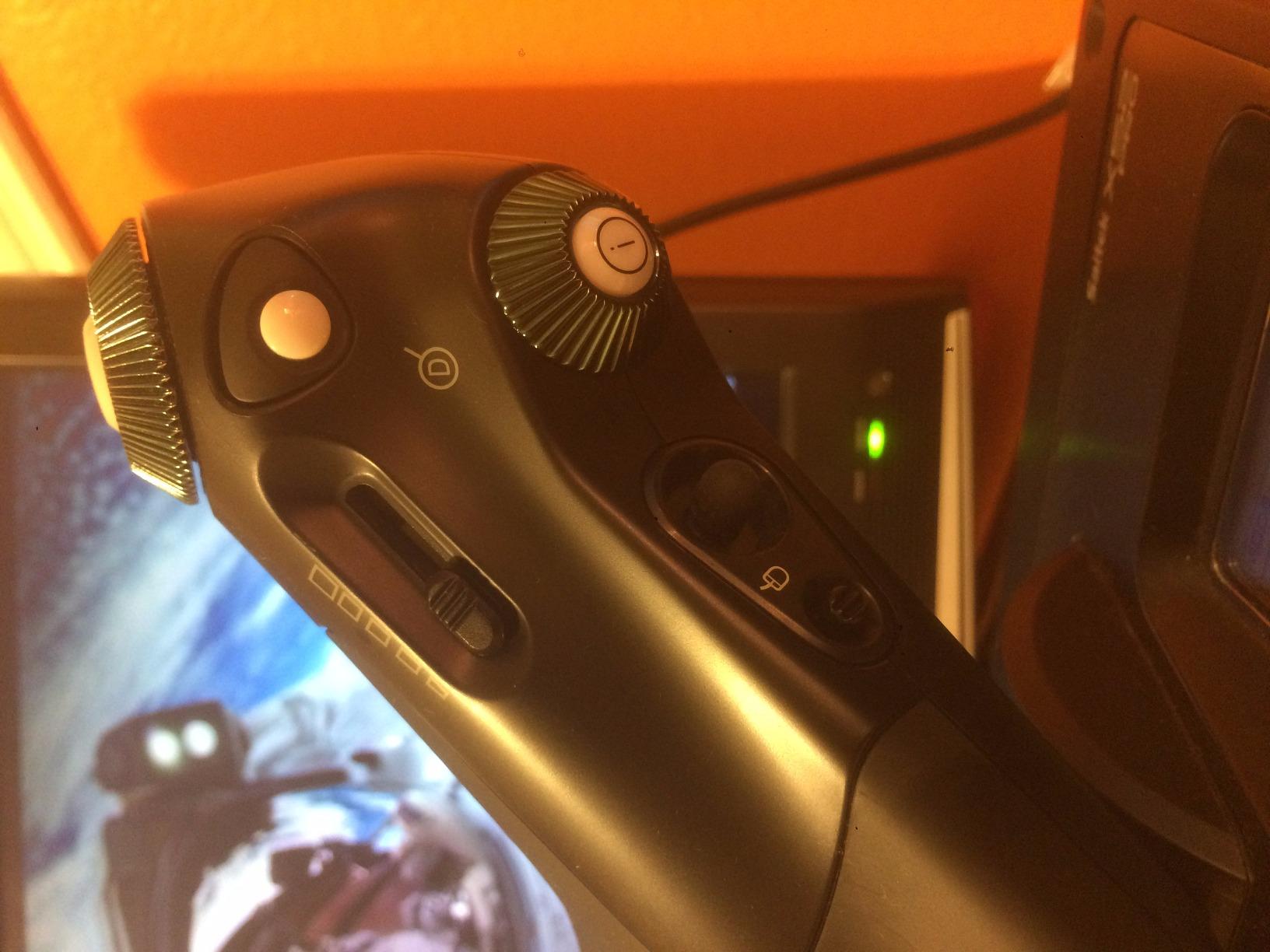 Logitech G Saitek X52 Pro Flight Control System - Black/Silver customer photo 2