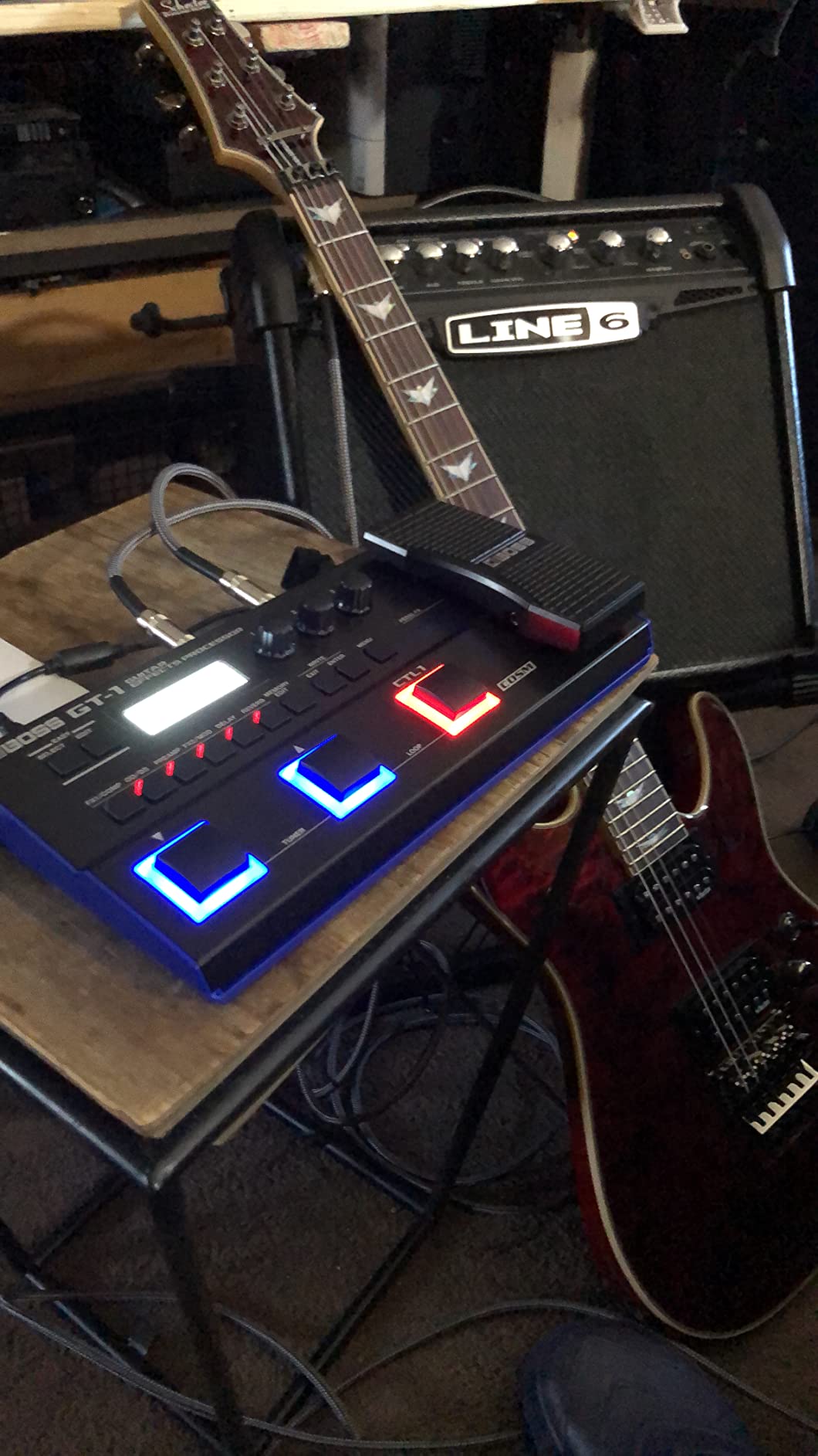 BOSS GT-1 | Compact Guitar Effects Processor | Packed with Iconic Amps & Effects | Premium Sound Engine | Ideal for Beginner Guitarists | Durable & Lightweight | FREE Pro Patches via BOSS Tone Central customer photo 1