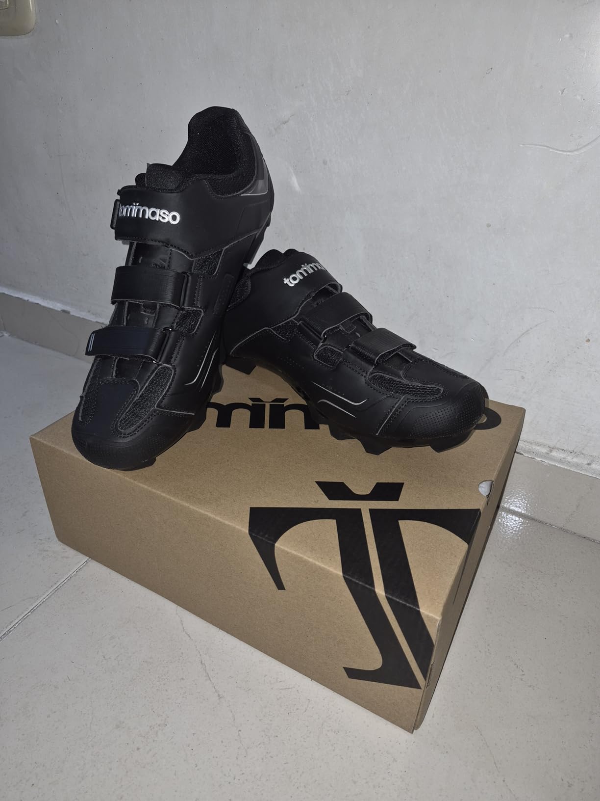 Montagna Men's Mountain Bike Shoes for SPD Pedals - Gravel & Trail Cycling Shoes - Compatible with SPD Cleats - No Cleats Included customer photo 1