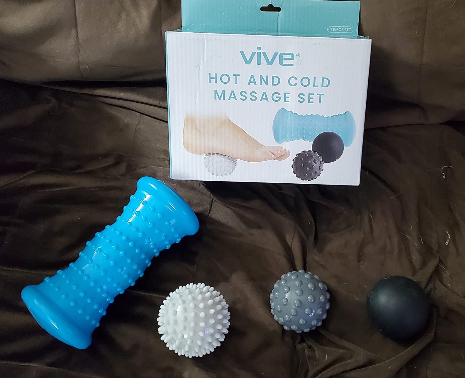 Vive Massage Ball Set (4 Piece) - Plantar Fasciitis Relief Foot Pain Hot Cold Therapy - Heel Spur, Sore Muscle, Trigger Point, Back, Arm, Neck, Shoulder, Leg Circulation Roller customer photo 1