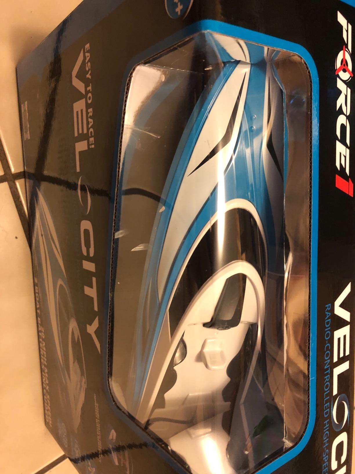 Force1 Velocity Blue Fast RC Boat- Remote Control Boats for Adults and Kids, Underwater Speed Racing Mini RC Boats for Pools and Lakes customer photo 1