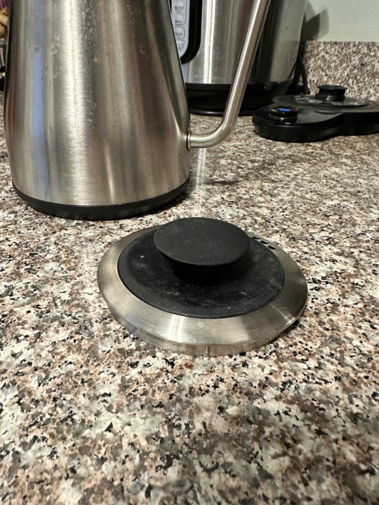 OXO Brew Pour Over Gooseneck Electric Kettle - Stainless Steel | Adjustable Temperature Control, Built-In Timer, Cord Free, Precise Pour, Automatic Shut-Off, Coffee And Tea customer photo 1