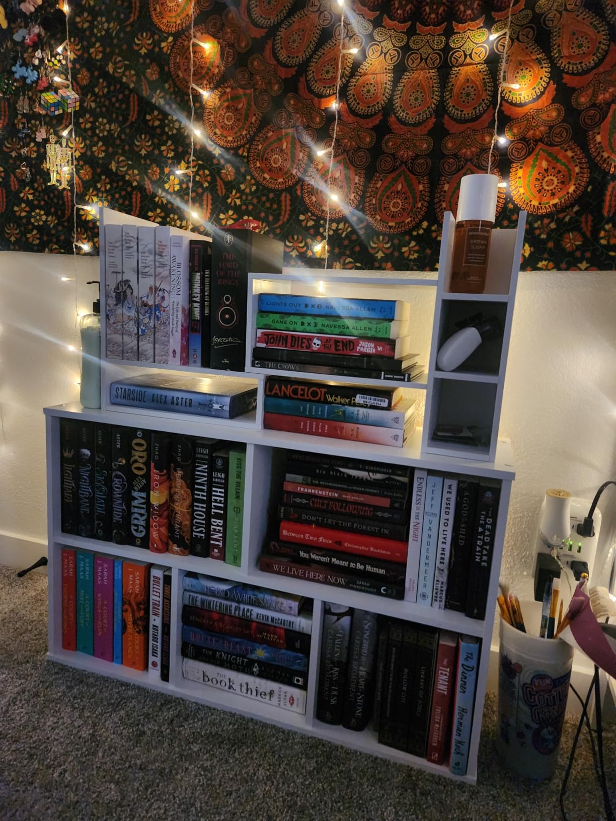 Furinno LUDER Book Shelf, 5-Cube Bookshelf, Reversible Bookcase, 9.4 x 19.5 x 31.5, Easy Assembly, for Living Room, Bedroom, Home Office, White customer photo 2