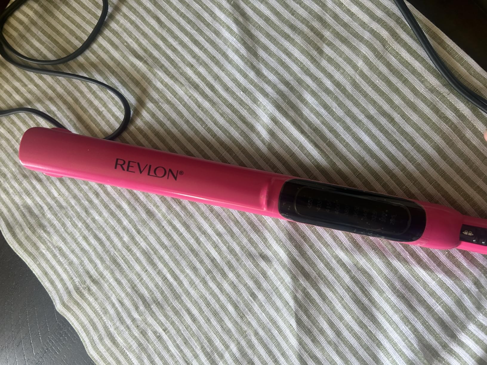 Revlon Smooth Brilliance Ceramic Hair Flat Iron | Smooth Glide and Ultra-Sleek Sylas, (1 in) customer photo 1