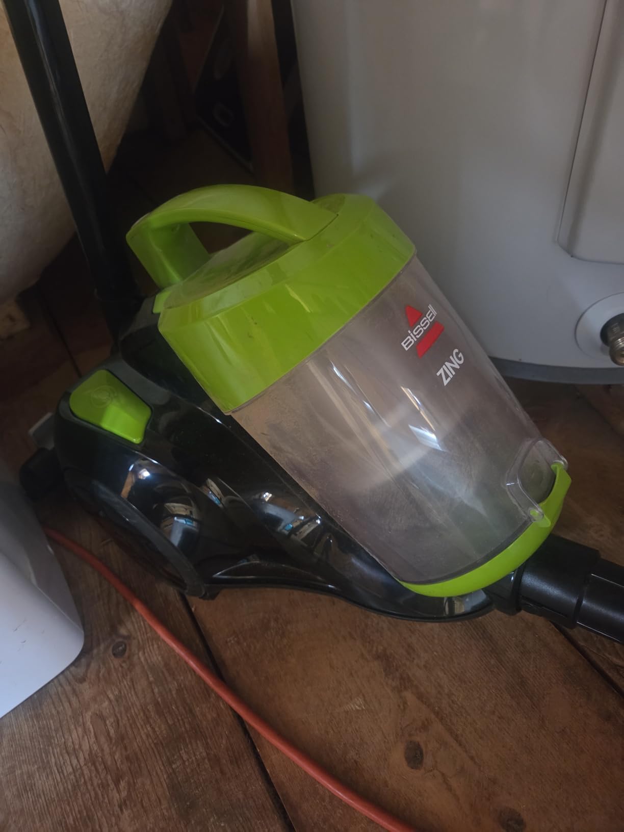 Bissell 2156A Zing Canister Bagless Vacuum customer photo 1