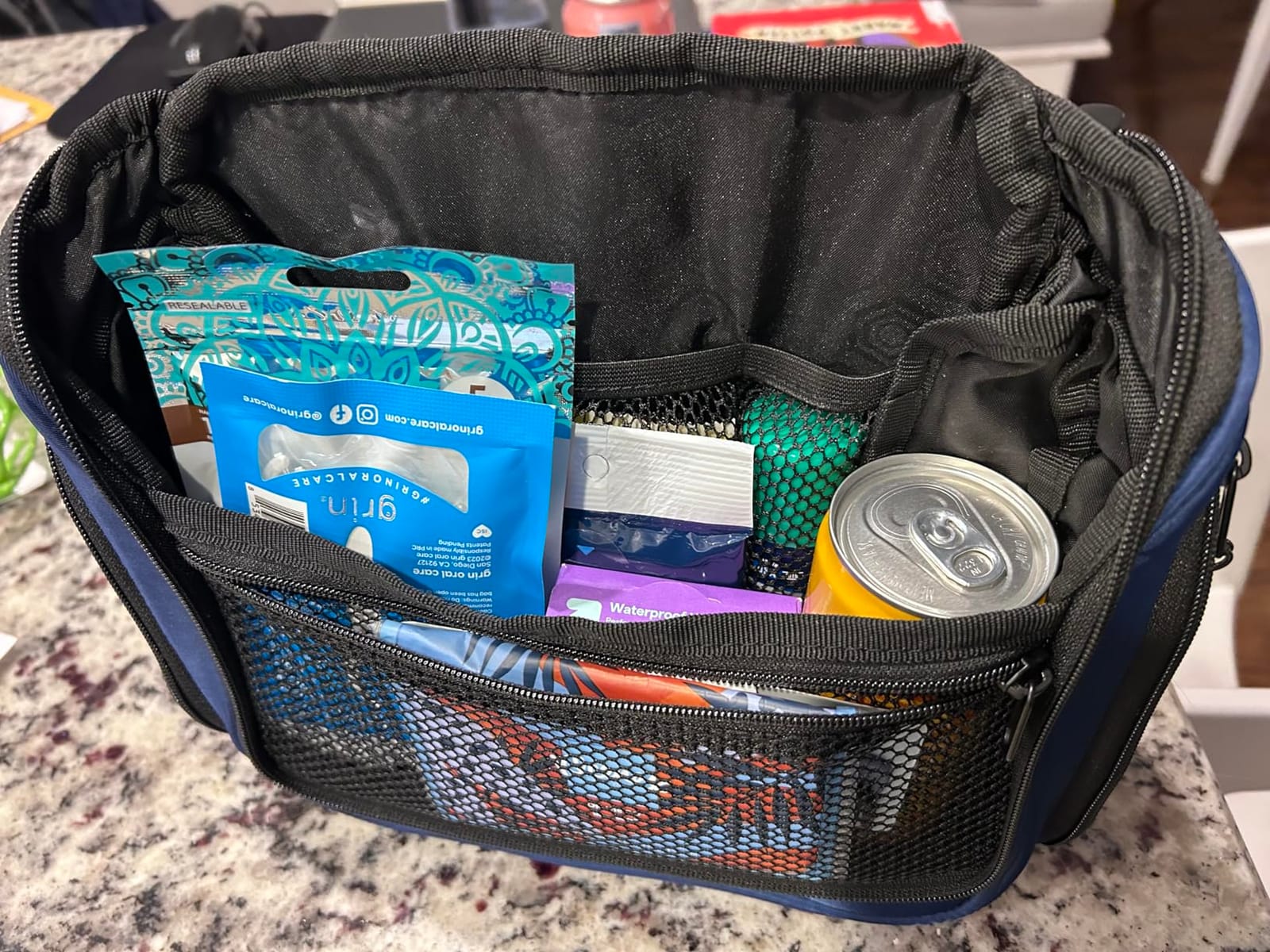 VENTURE 4TH Hanging Travel Toiletry Bag, 18 Compartments - Forest Green | Hangs on rails, hooks or doors; stands upright. Removable TSA pouch. Water-resistant Nylon 290D Twill, reinforced stitching. customer photo 2