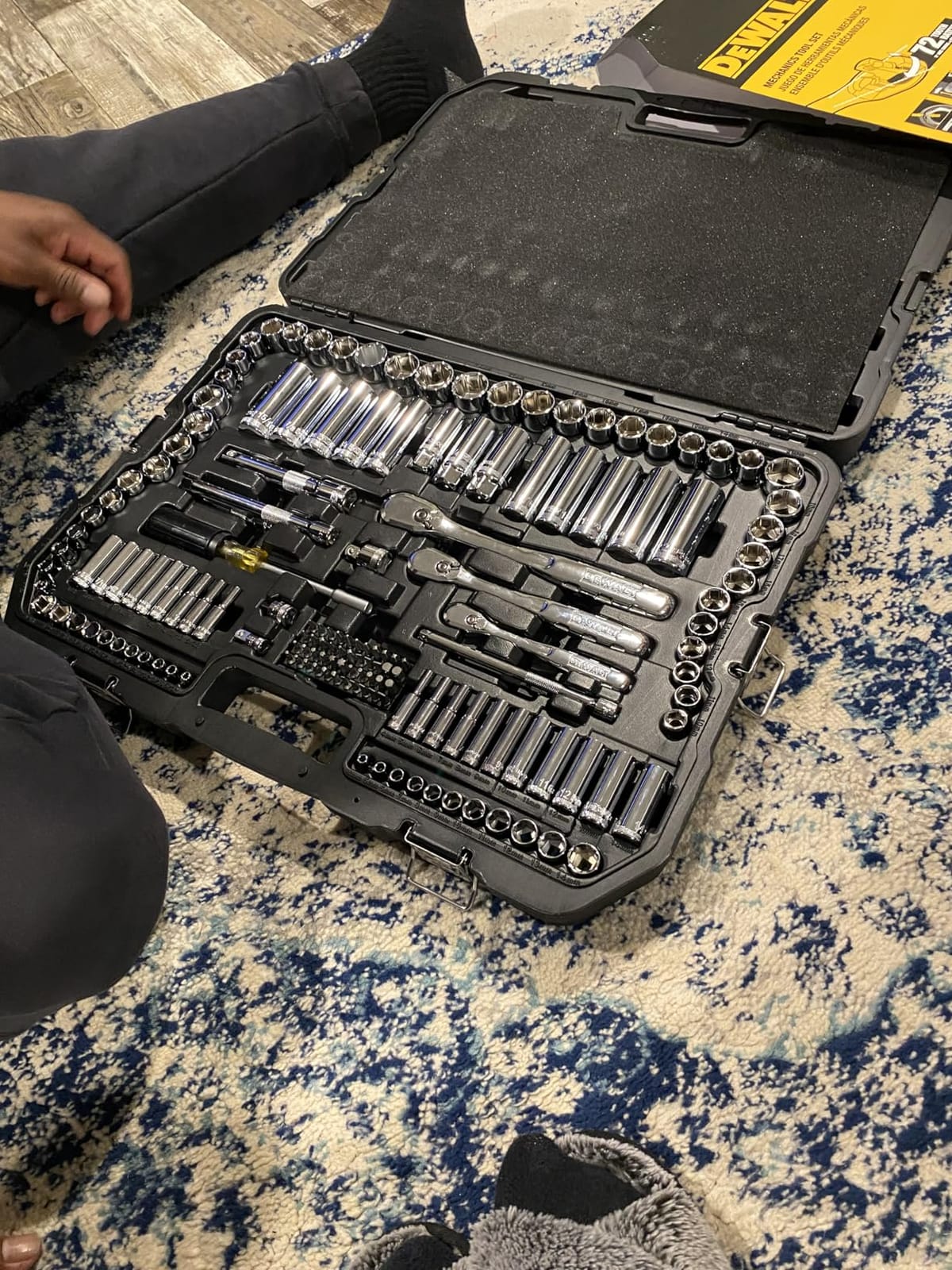 DEWALT Mechanic Tool Set, 247-Piece, 1/4 in., 3/8 in. and 1/2 in. Drive, SAE, Ratchets, Sockets, Hex Keys, Combination Wrenches, Polish Chrome Finish (DWMT81535) customer photo 2