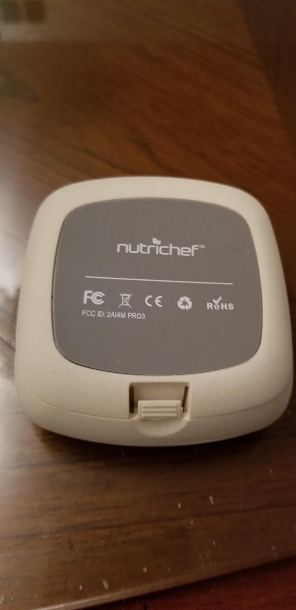 NutriChef Bluetooth Meat Thermometer for Grilling and Smoking, up to 6 Temperature Probes and Smart APP, 400 Ft Range, LCD customer photo 1