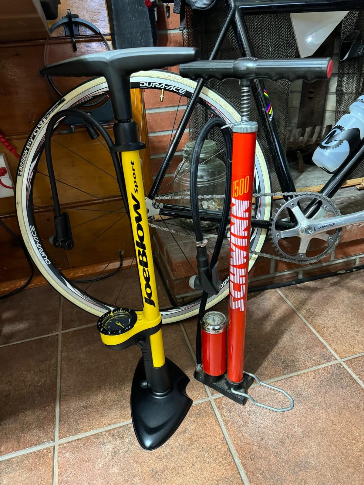 Topeak JoeBlow Sport III High-Pressure Bike Floor Pump - 160 PSI, Durable Steel Barrel, 3