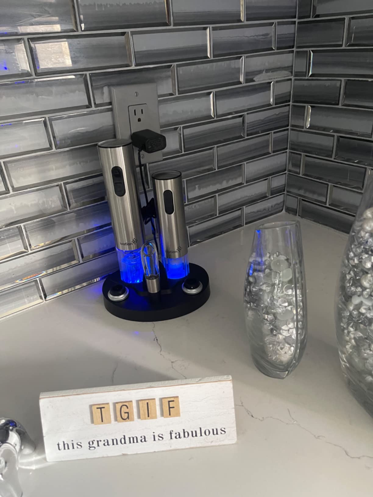 Ivation Stainless Steel Electric Wine Opener, Aerator & Preserver Gift Set customer photo 1