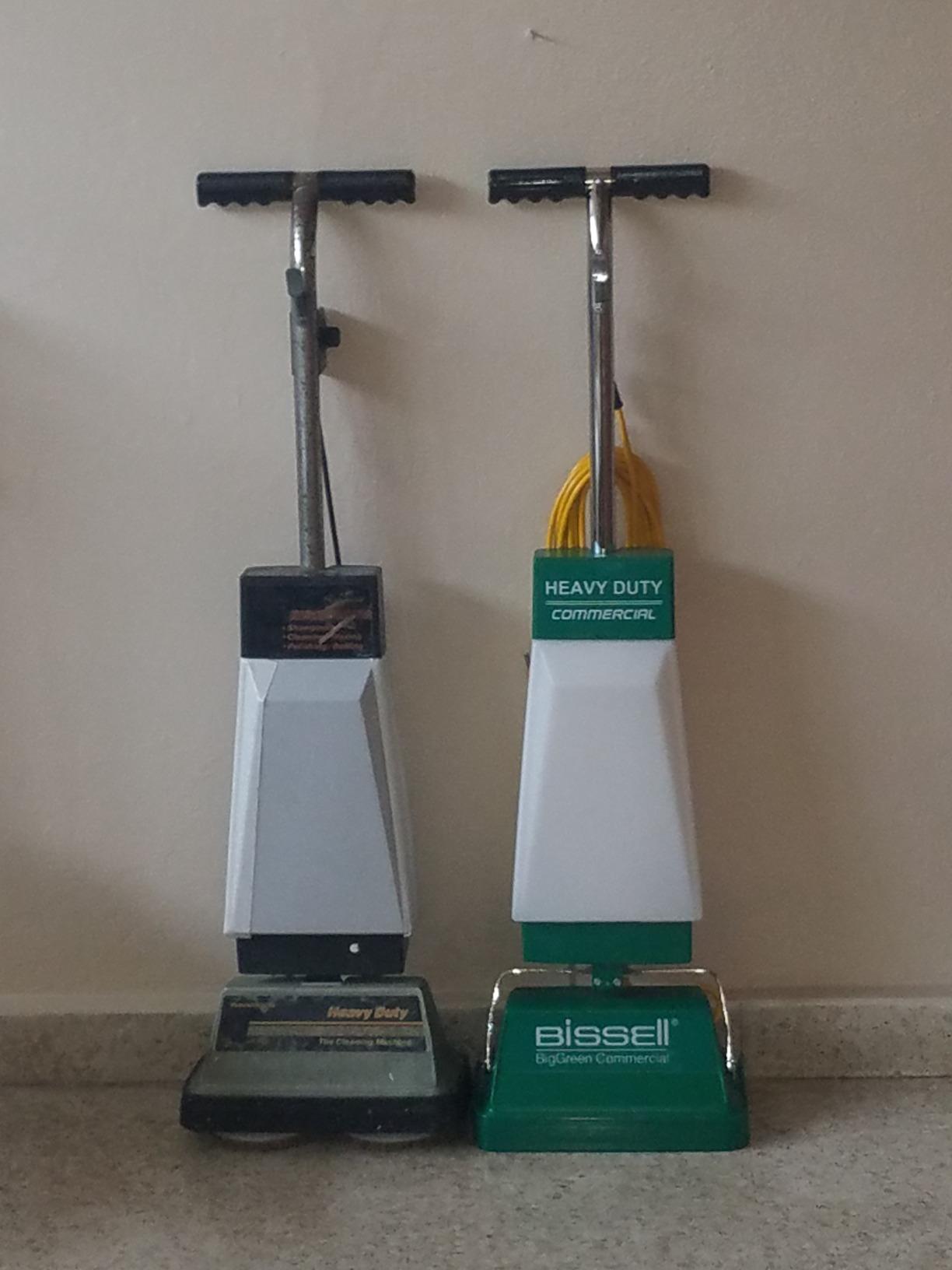 Bissell BigGreen BGFS5000 Portable Two Brush Floor Scrubber & Polisher, Polypropylene, 13 W x 7 D x 44 H, White & Green customer photo 1