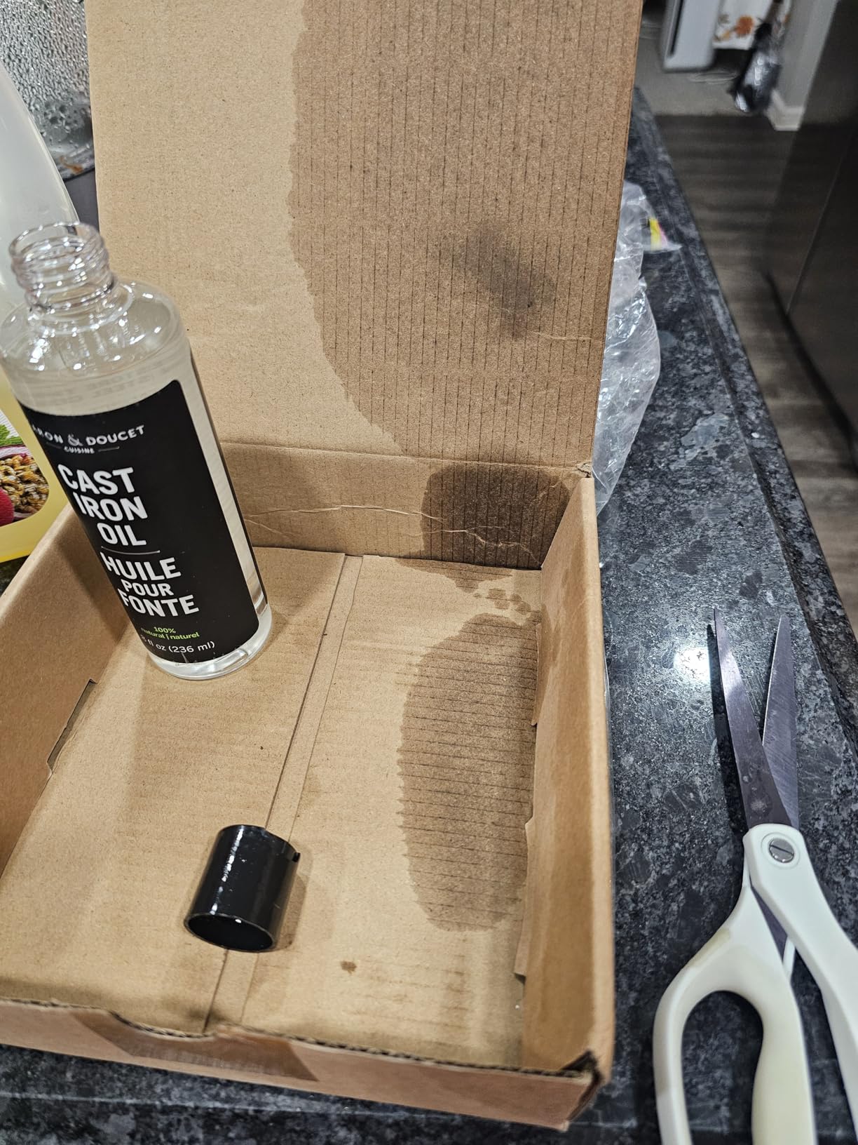 CARON & DOUCET - Ultimate Cast Iron Set: Seasoning Oil, Cleaning Soap & Restoring Scrub | 100% Plant-Based & Best for Cleaning Care, Washing, Restoring & Seasoning Skillets, Pans & Grills! customer photo 2