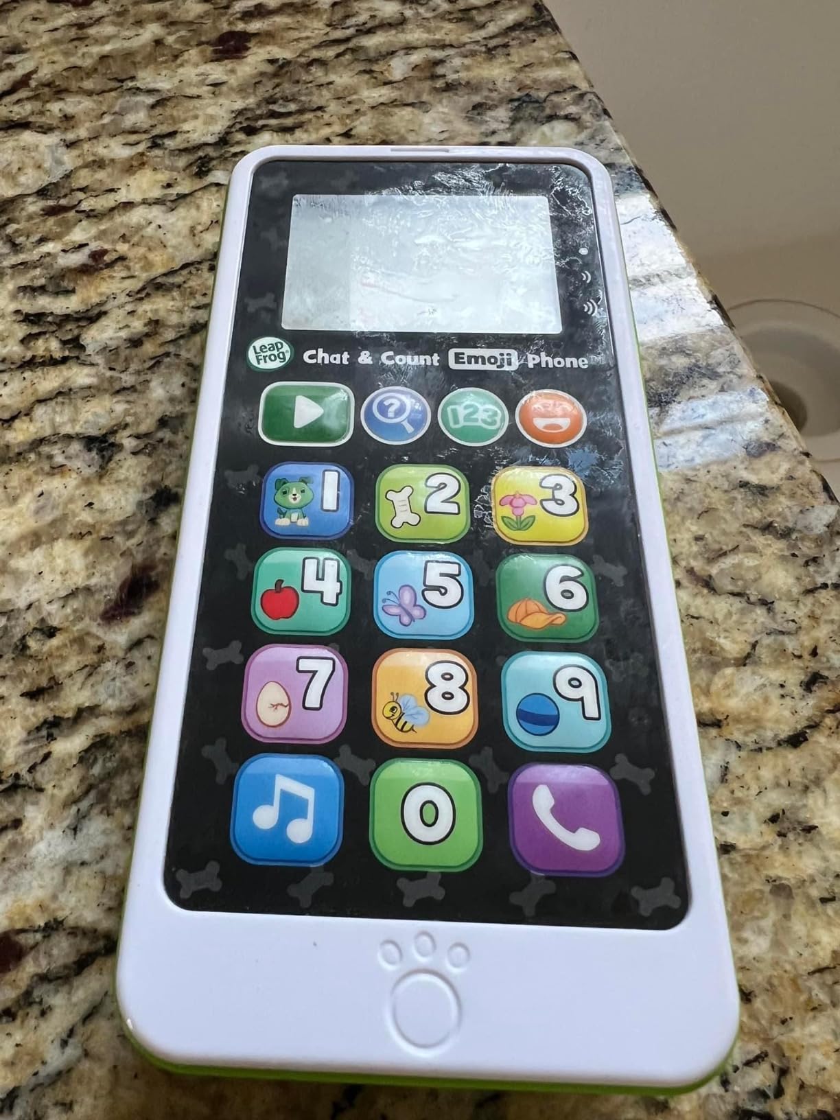 LeapFrog Chat and Count Emoji Phone, Green customer photo 1