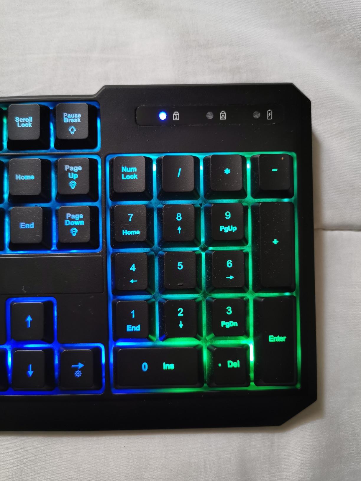 KLIM Chroma Wireless Keyboard - RGB Backlit Gaming, Rechargeable Battery, PC Keyboard, Durable & Water-Resistant, Compatible with PS4, PS5 & Mac - Black customer photo 2