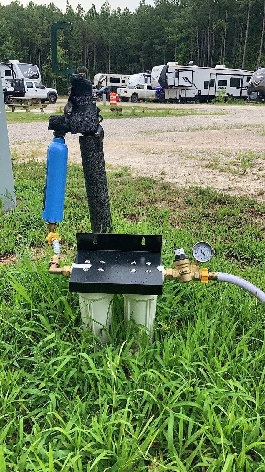 Beech Lane External RV Dual Water Filter System, Leak-Free Brass Fittings, Mounting Bracket and Two Filters Included, Sturdy Construction is Built to Last customer photo 1