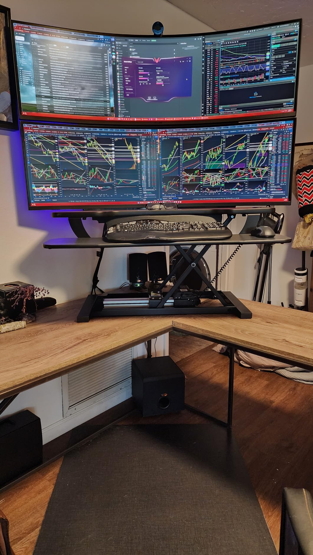 VERSADESK PowerPro 36 Inch Electric Corner Standing Desk Converter, Motorized Height Adjustable Sit-Stand Desk Riser, Dual Monitor & Laptop Workstation with Keyboard Tray, Cherry customer photo 2