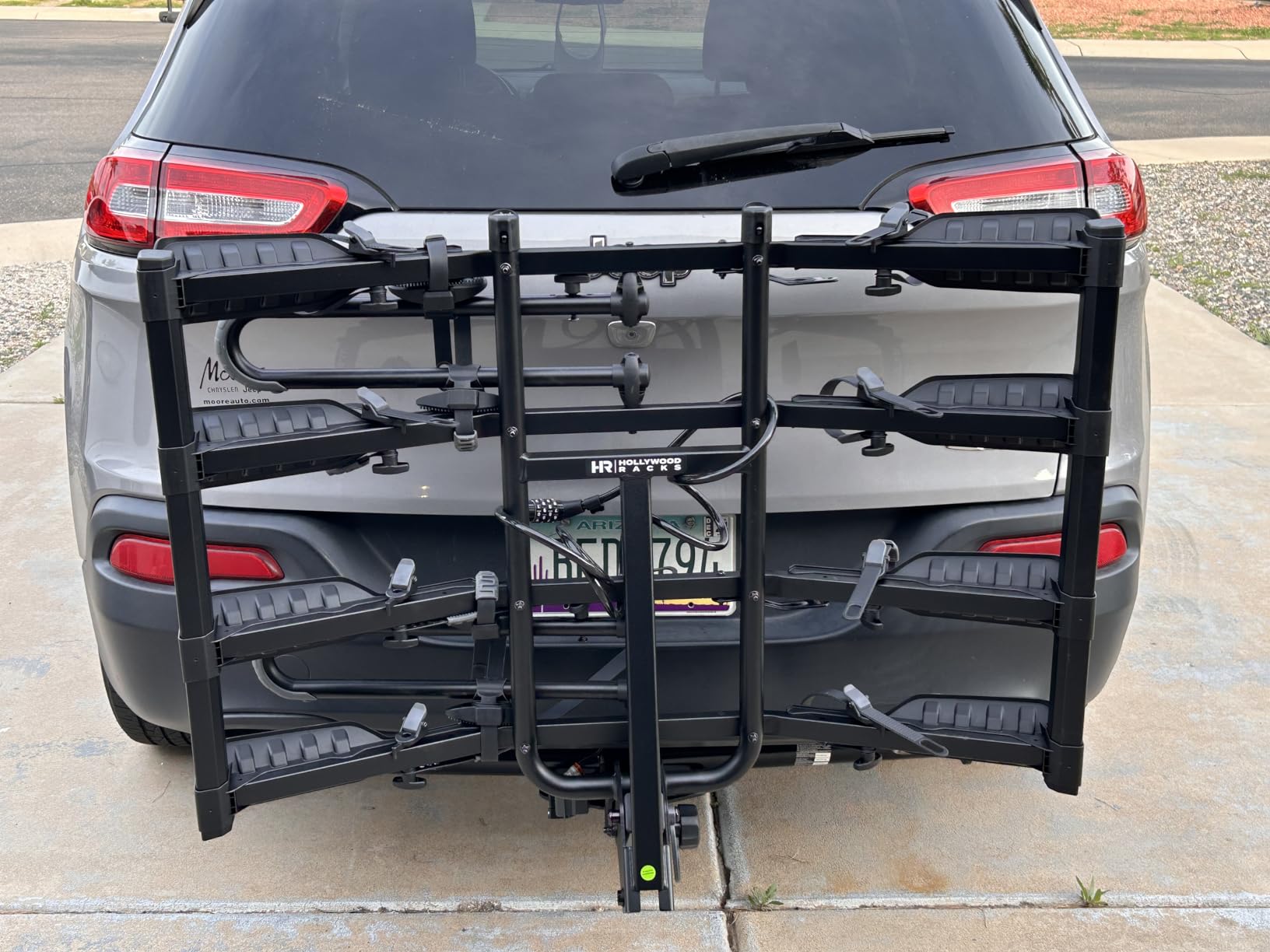 Hollywood Racks Destination 4 Hitch Bike Rack, Carries Up to 4 Bikes | Platform Style Bike Rack for Car, Safe, Secure Transport, Fits Most Bike Styles, Sizes and Models customer photo 1