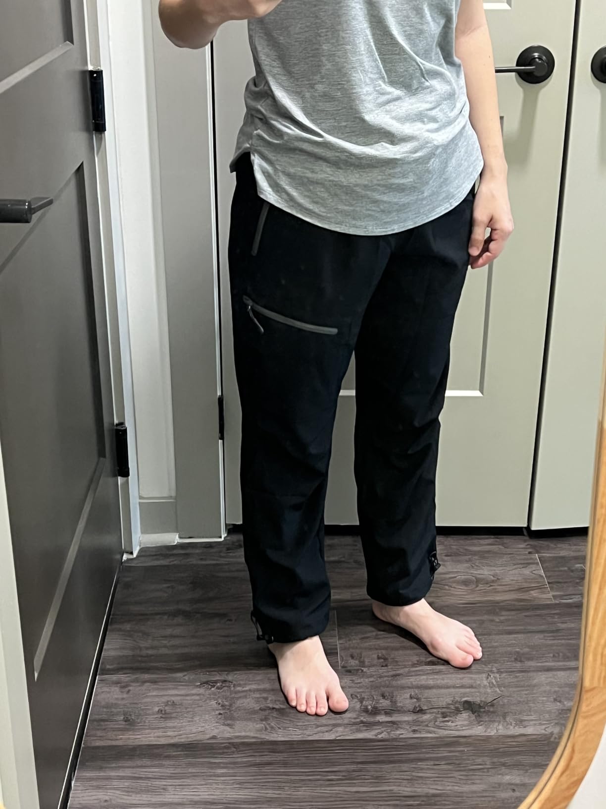baleaf Women's Hiking Pants Quick Dry Lightweight Water Resistant Elastic Waist Cargo Pants for All Seasons | Petite/Reguar/Tall sizing,Zip Pockets, Water Resistant,breathable Cargo Pants for Travel Camping customer photo 2
