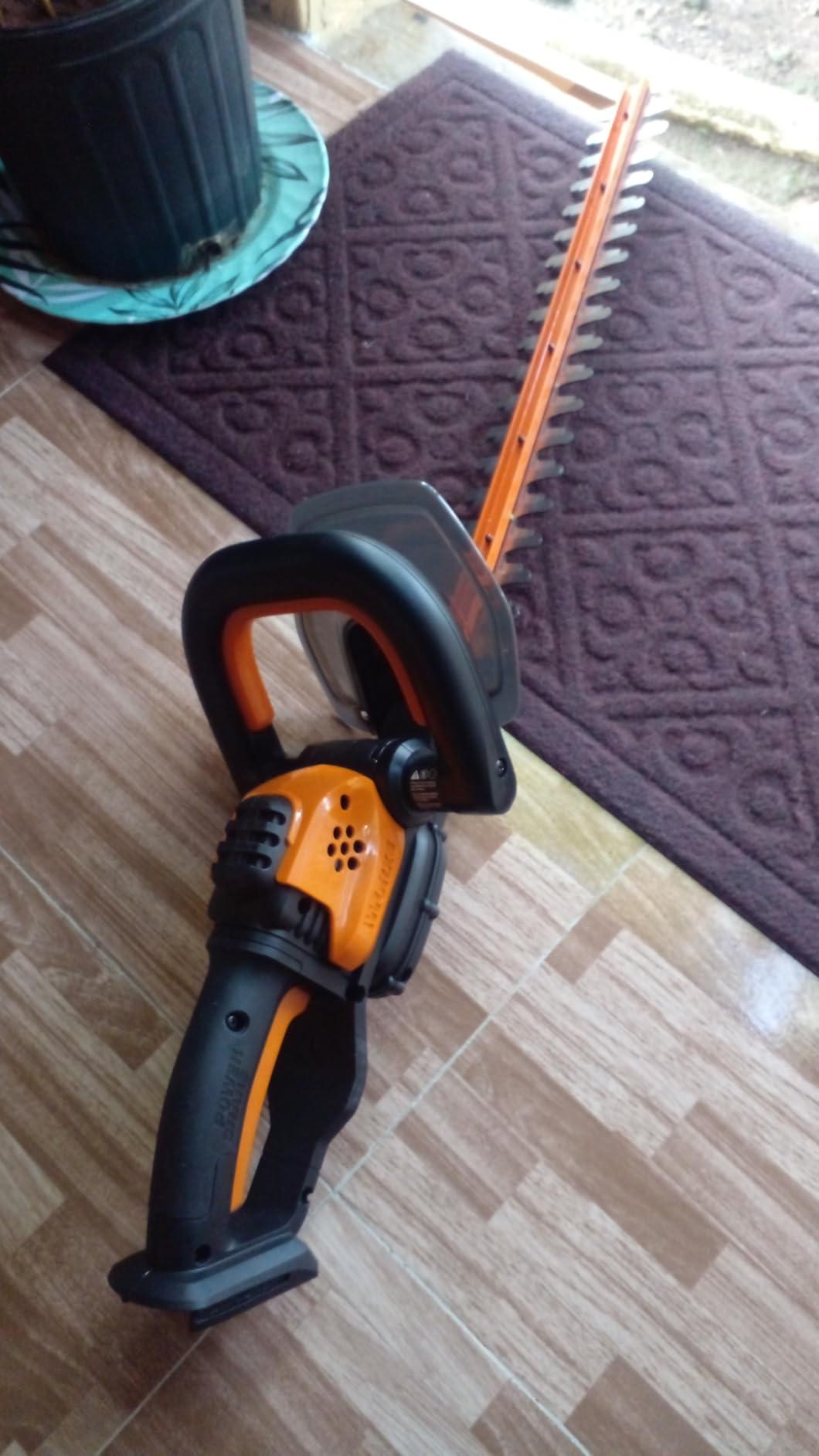 WORX 22