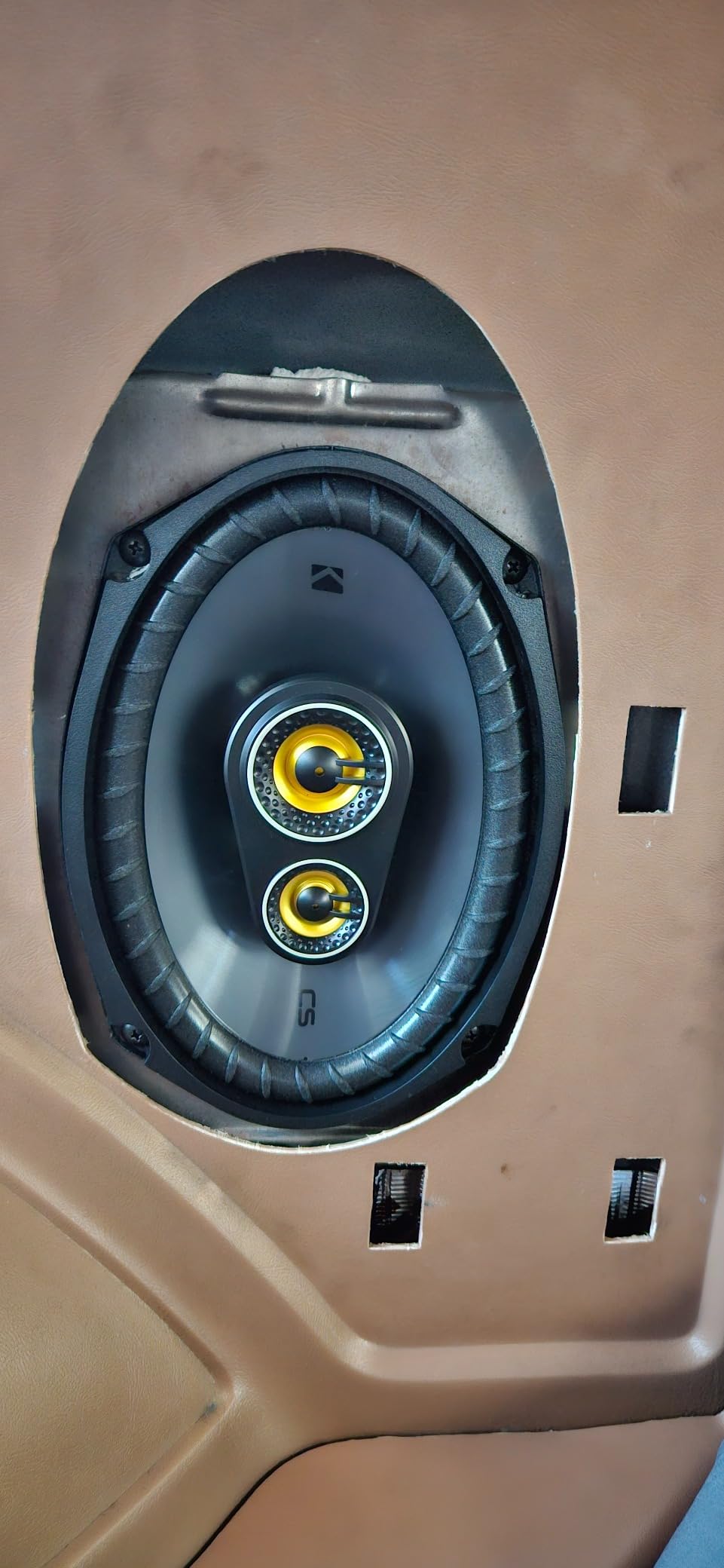 Kicker CS Series 150 Watt 6 x 9 Inch Car Audio Coaxial Speaker Pair, Black customer photo 1