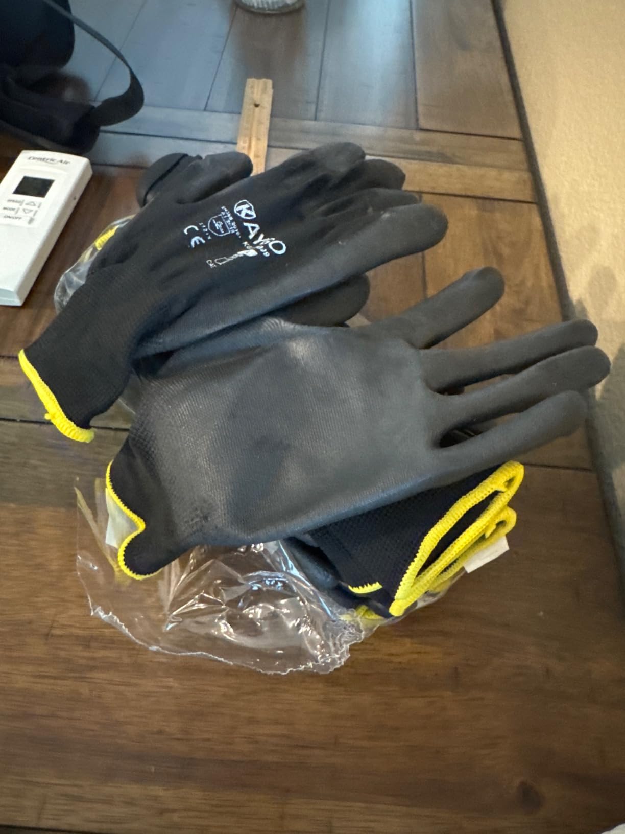 KAYGO Safety Work Gloves for Men Women, PU Coated Palm & Fingers, KG11P | Breathable & Lightweight, Smooth Grip, 13 Gauge Seamless Knit, for Light Duty, Warehouse, Manufacturing, Construction, Black customer photo 2