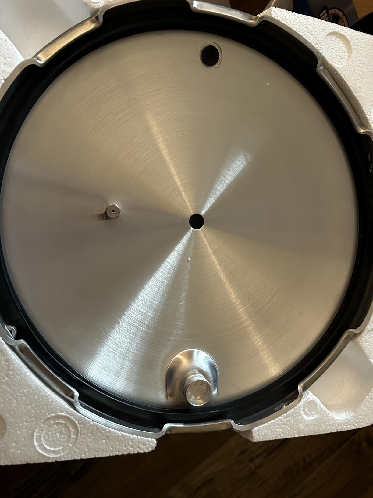 Presto 01784 23-Quart Induction Compatible Pressure Canner customer photo 2