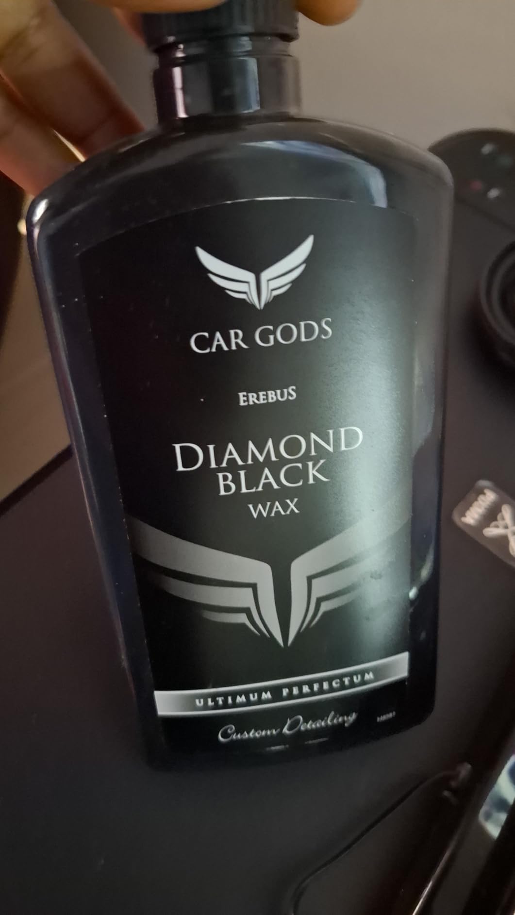 Car Gods Black Carnauba Wax Polish, Pigmented Formula 3 in 1 Removes Surface Oxidation, Blemishes and Minor Scratches, 17 Fl Oz customer photo 1