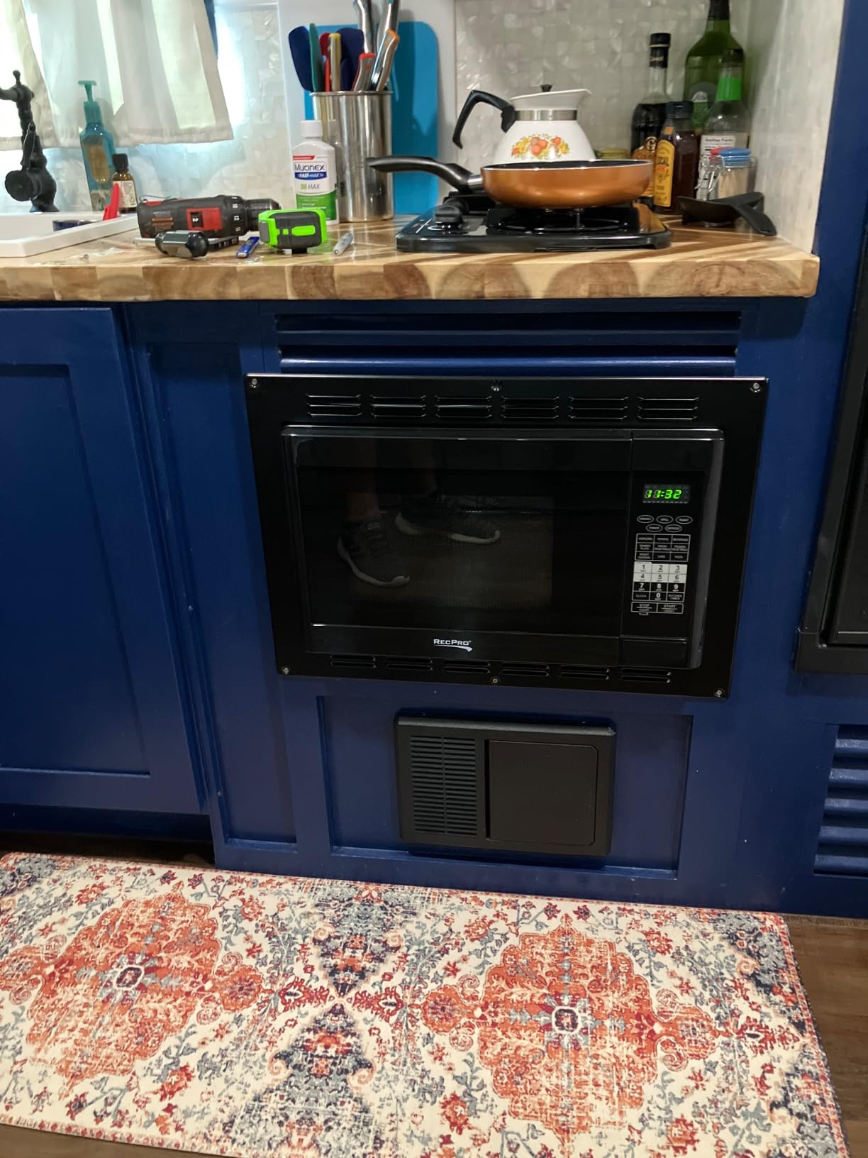 RecPro 1.1 Cu. Ft. RV Black Convection Microwave | 120V, 900W, Touchpad Controls, LED Digital Display, Child Safety Lock, Weight and Time Defrost customer photo 2