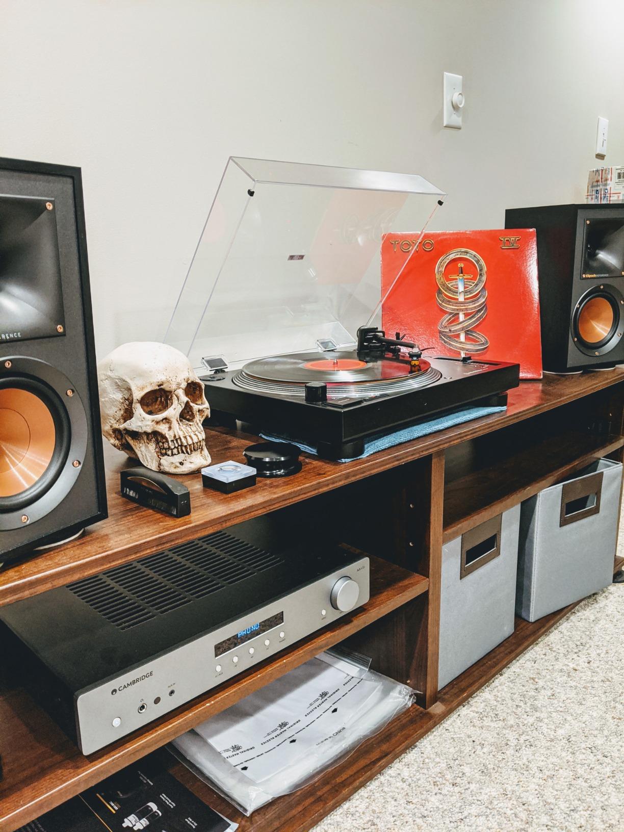 Cambridge Audio AXA35 Integrated Amplifier with Built in Phono Stage (Silver) customer photo 2