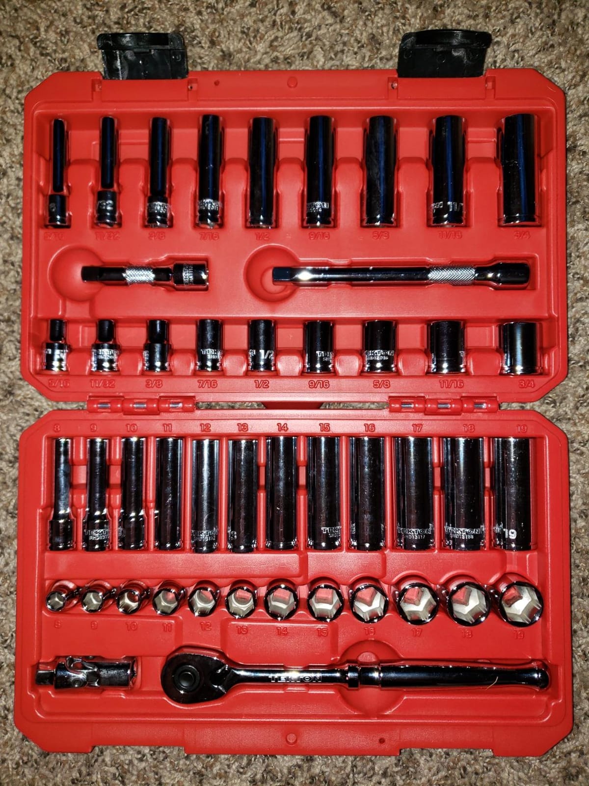 TEKTON 3/8 Inch Drive 6-Point Socket and Ratchet Set, 73-Piece (1/4-1 in., 6-24 mm) | SKT15311 | Shallow and Deep, Case customer photo 1
