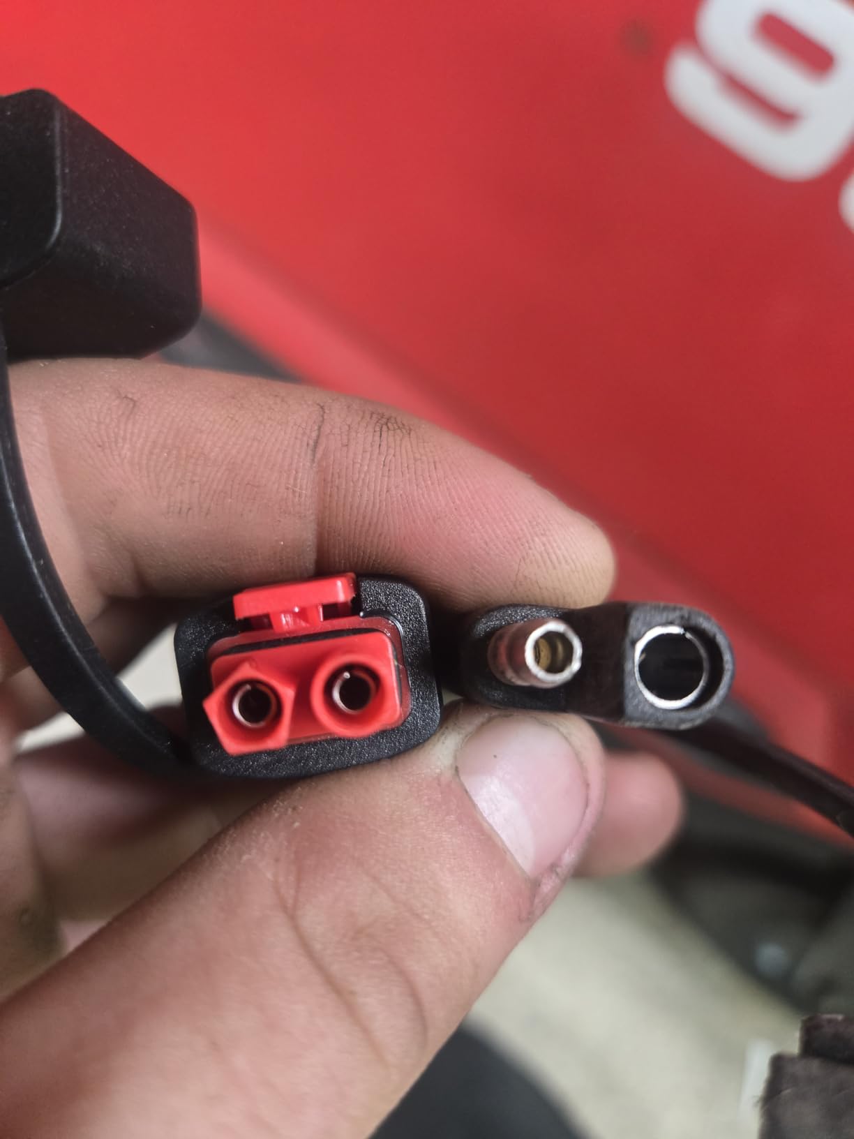 NOCO GENIUS1 1A 6/12V Smart Battery Charger, Trickle Charger & Maintainer | Overcharge Protection, Desulfator, Temperature Compensation, Force Mode, For Lead-Acid (Wet, Gel, AGM) & Lithium (LiFePO4) customer photo 1