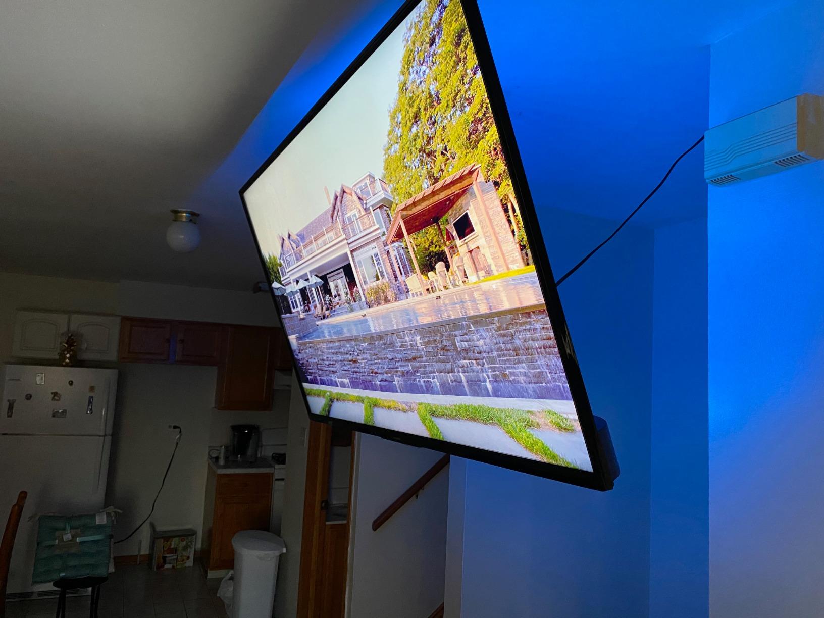 PERLESMITH Ceiling TV Mount for 26-65 inch Flat Screen Displays, Max VESA 400x400mm, Hanging Adjustable Ceiling TV Bracket Fits Most LCD LED OLED 4K TVs, Pole Ceiling Mount Holds up to 110lbs, PSCM2 customer photo 2