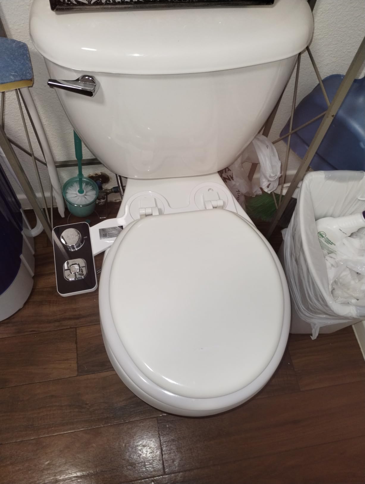 SAMODRA Bidet Attachment, Non-Electric Cold Water Bidet Toilet Seat Attachment with Pressure Controls, Retractable Self-Cleaning Dual Nozzles for Frontal & Rear Wash - Black customer photo 2