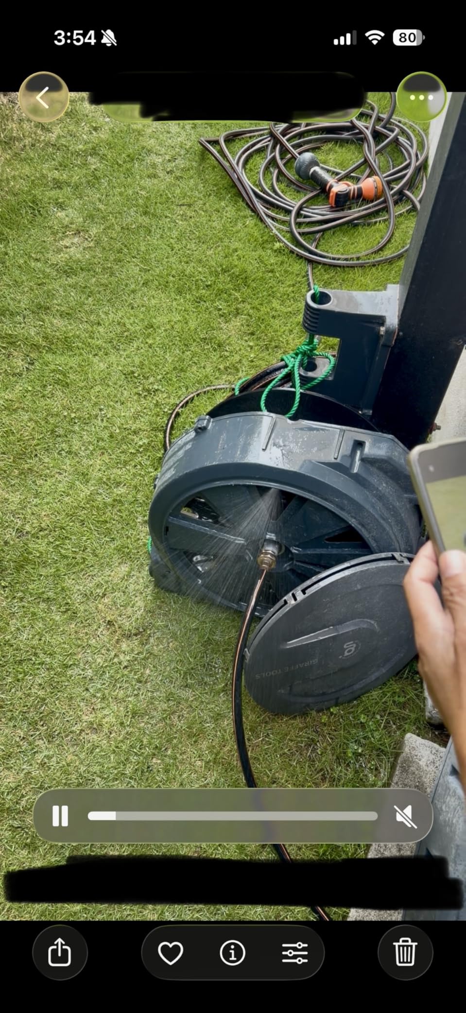 Giraffe Tools Retractable Garden Hose Reel 1/2 Inch x 130 ft, Super Heavy Duty, Any Length Lock, Slow Return System, Wall Mounted and 180 Deg Swivel Bracket customer photo 2