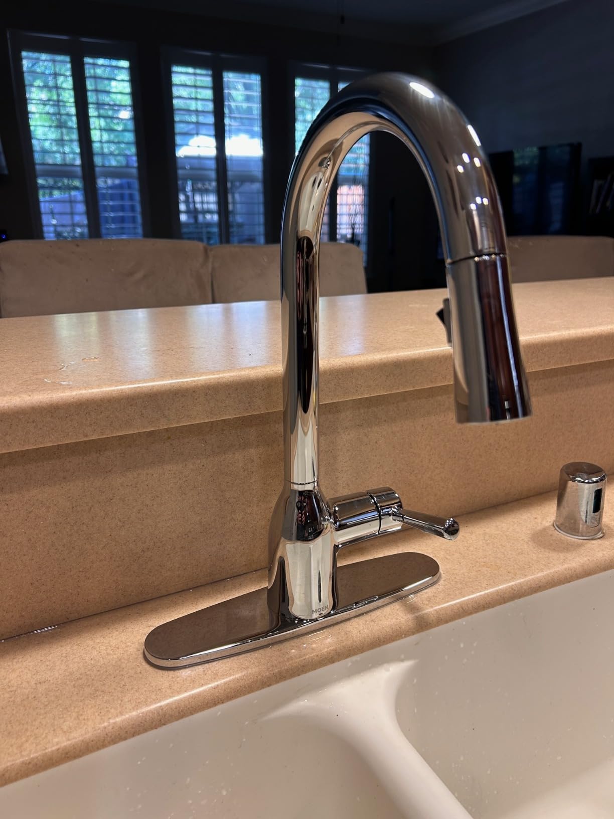 Moen Adler Spot Resist Stainless One-Handle High Arc Pulldown Kitchen Faucet with Power Clean, 87233SRS customer photo 2