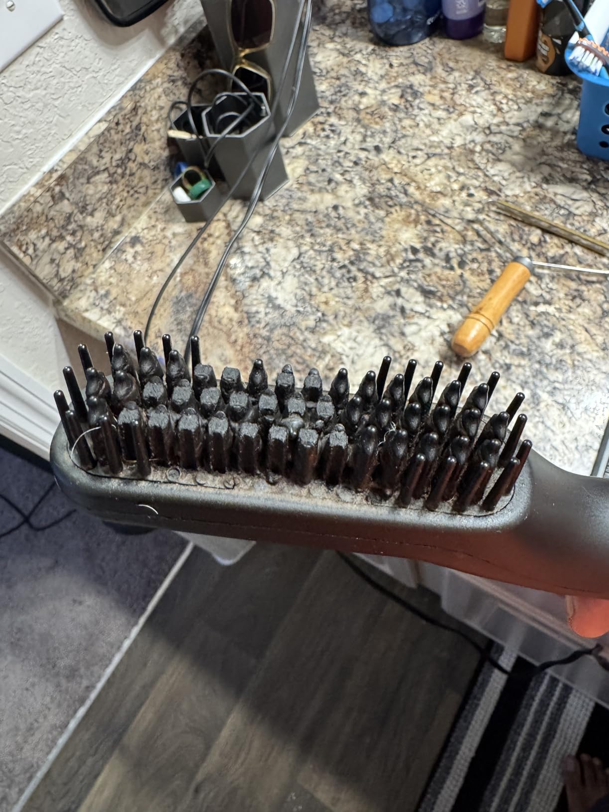Beard Straightener for Men w/Beard Oil, Balm, Comb & E-Book for All Beard Type, Dual Voltage Travel-Friendly, Auto Shut-Off, Anti-Scald Feature Heated Straightening Brush Kit customer photo 2