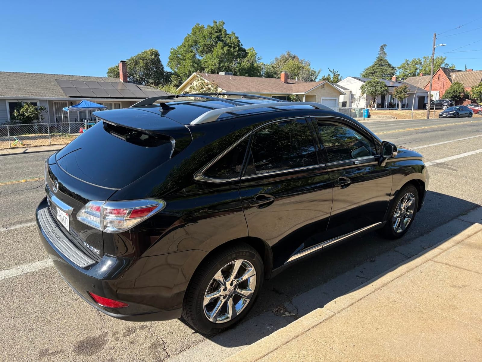Turtle Wax Hybrid Solutions Ceramic Black Car Wax Spray, 16 oz. | Restores Appearance of Black Car Paint, Acrylic UV & Ceramic Coating Protection, Extreme Water Beading, High Gloss Shine customer photo 2