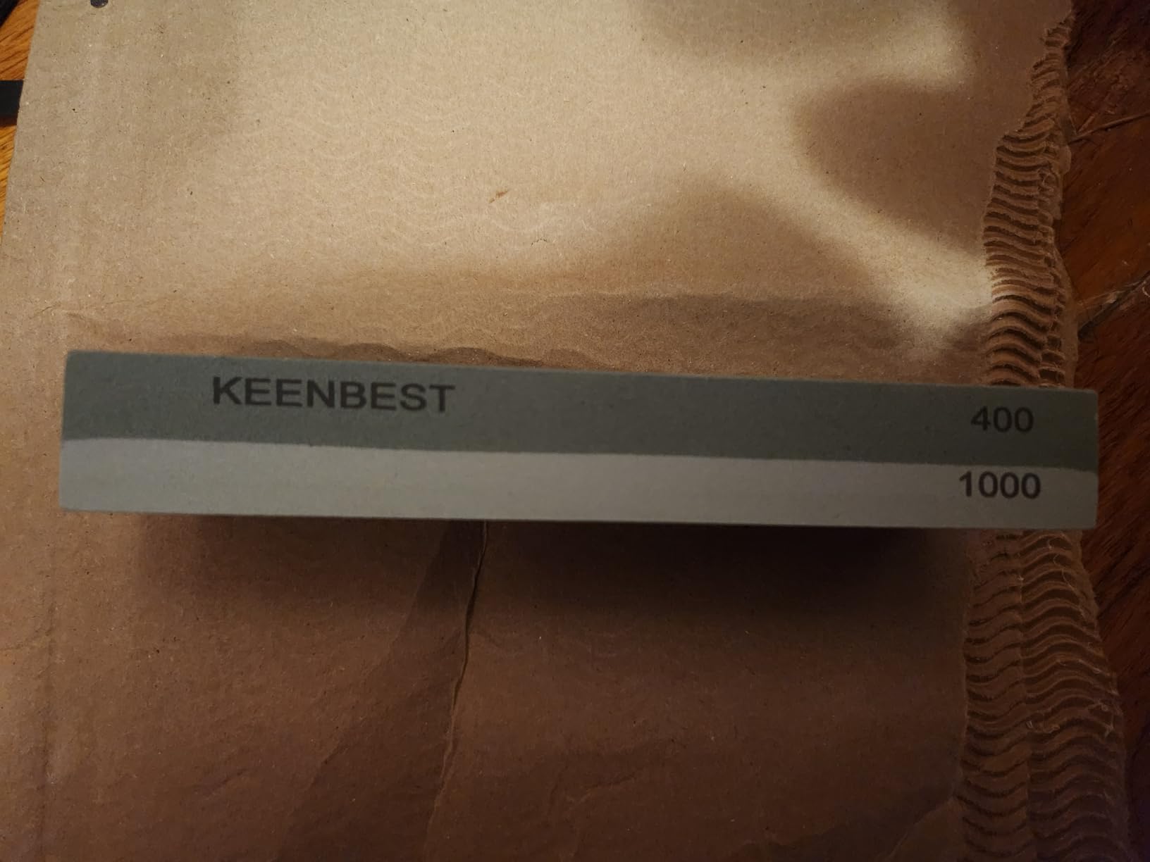 KEENBEST Actual Grit Premium Material Sharpening Stone 2 Side 400 1000 Whetstone Set Kitchen Knife Sharpener Stone Wet Stones for Sharping Knives Kit with Non-slip Rubber Base customer photo 1