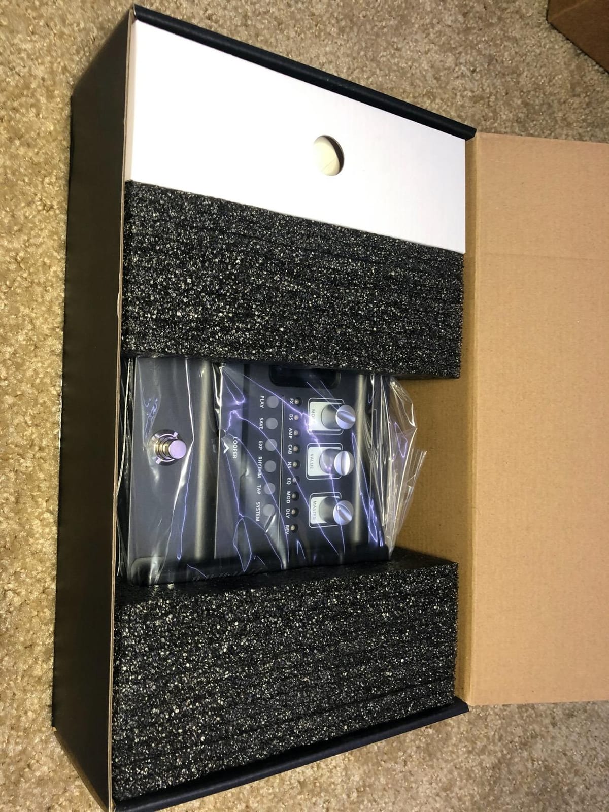 FLAMMA FX100 Guitar Multi-effects Pedal with 55 Amp Models 151 Built-in Effects 80' Looper 40 Drum Machine 10 3rd Party IR Slots Headphone OTG for Home Practice Performance Live Streaming customer photo 2