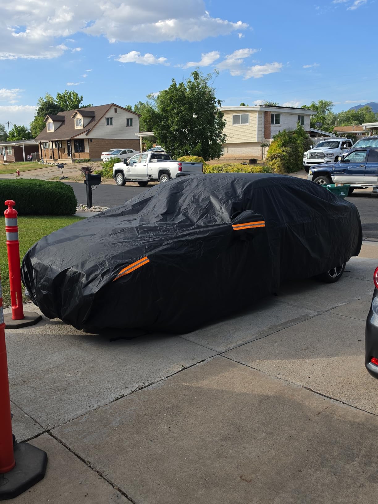 MORNYRAY Waterproof Car Cover All Weather Snowproof UV Protection Windproof Outdoor Full Car Cover, Universal Fit for Sedan (194-206 inch, Blue) customer photo 2