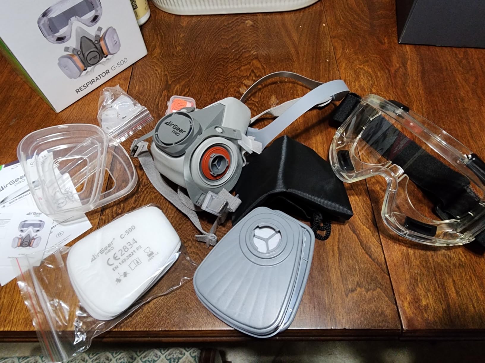 AirGearPro G-500 Reusable Respirator Mask with A1P2 Filters | Anti-Dust Mask Ideal for Painting, Woodworking, Construction, Sanding, Spraying, Chemicals, DIY etc customer photo 2
