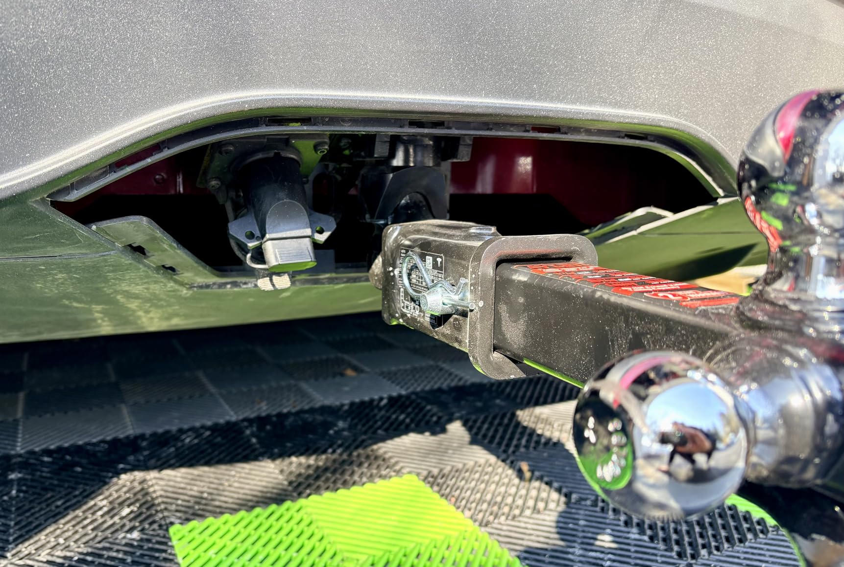 Ayleid Trailer Hitch Tri-Ball Mount with Hook & Pin Balls Sized 1-7/8 , 2 & 2-5/16 inches , Tow Hitch , Silver customer photo 1
