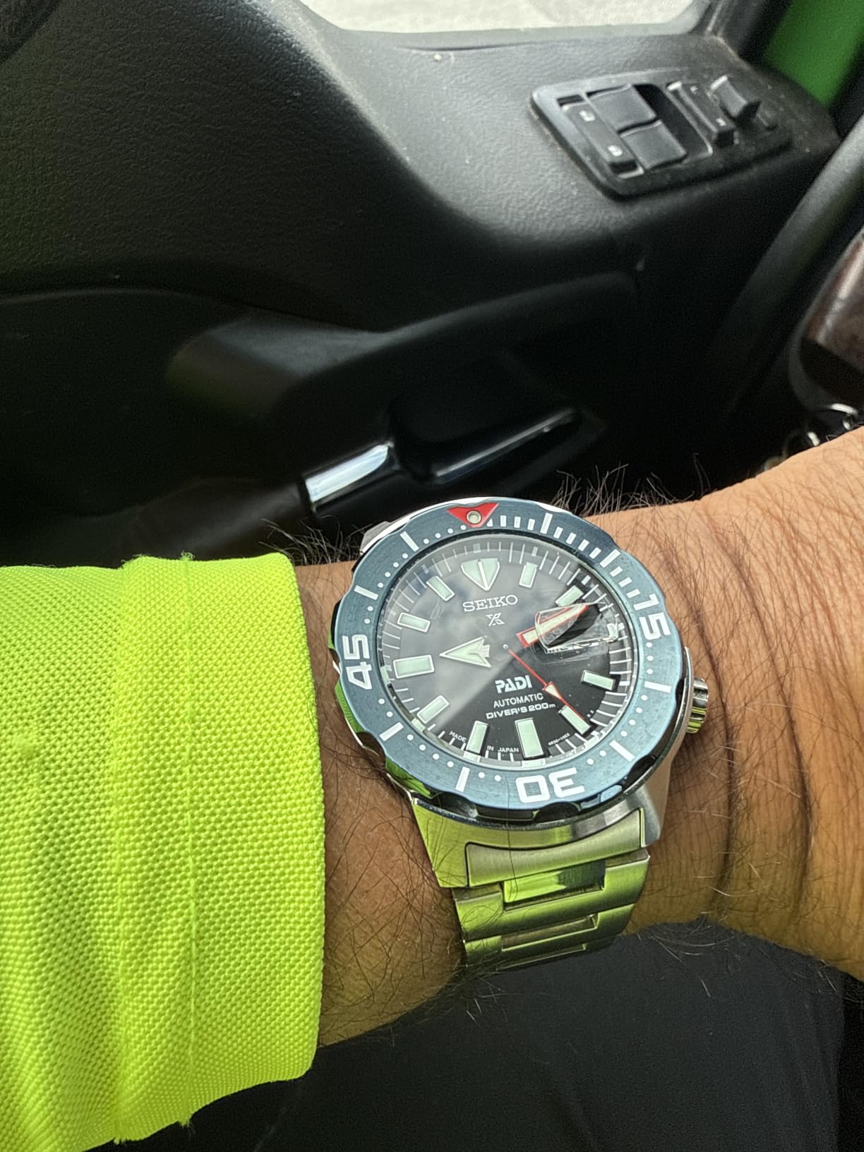 Seiko SRPE27 Prospex PADI Special Edition Automatic Dive Watch LumiBrite Hands 200M Water Resistant customer photo 1