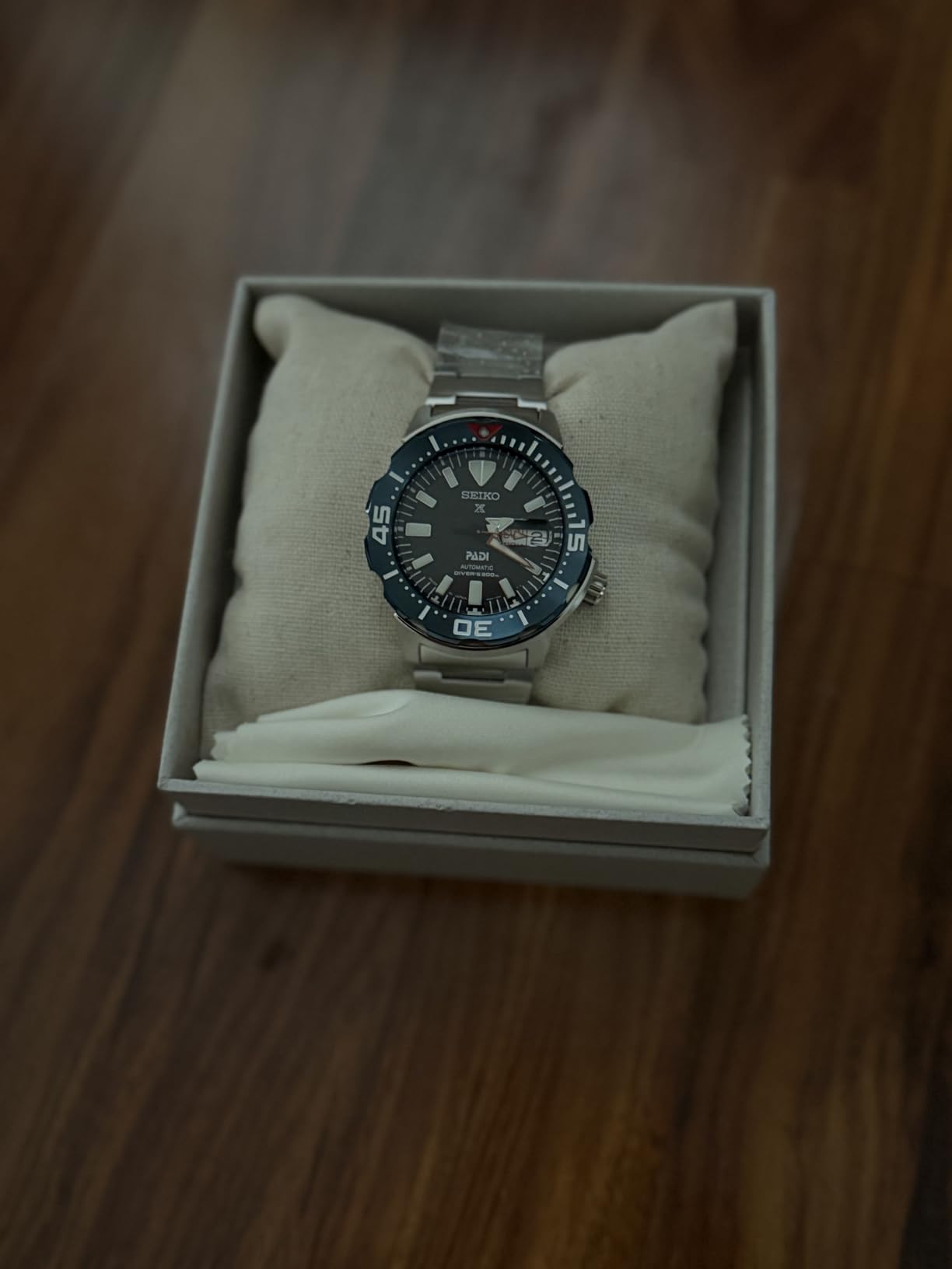 Seiko SRPE27 Prospex PADI Special Edition Automatic Dive Watch LumiBrite Hands 200M Water Resistant customer photo 2