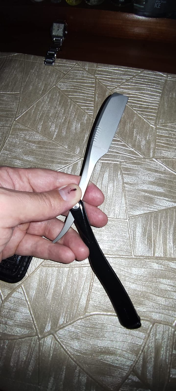Kai Kasho Captain Folding Straight Edge Barbering Razor, 20 Titan Blades customer photo 1