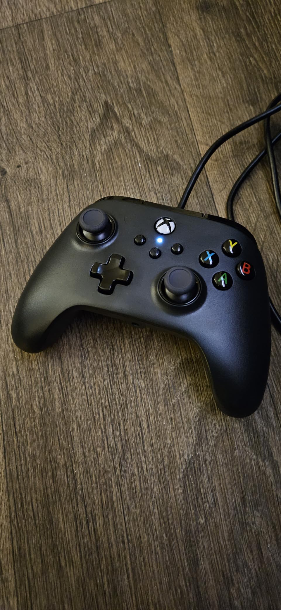PowerA Wired Controller for Xbox Series X|S - Black, gamepad, wired video game controller, gaming controller, works with Xbox One and Windows 10/11 customer photo 2