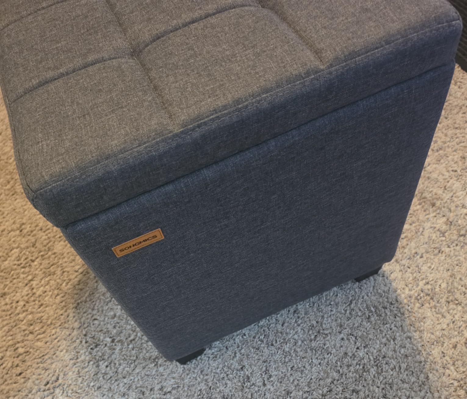 SONGMICS Round Ottoman, Ottoman with Storage, 17.7 Dia. x 17.5 H Inches Foot Rest with Legs, Load up to 330 lb, for Living Room, Bedroom, Dark Gray ULOM011G01 customer photo 1