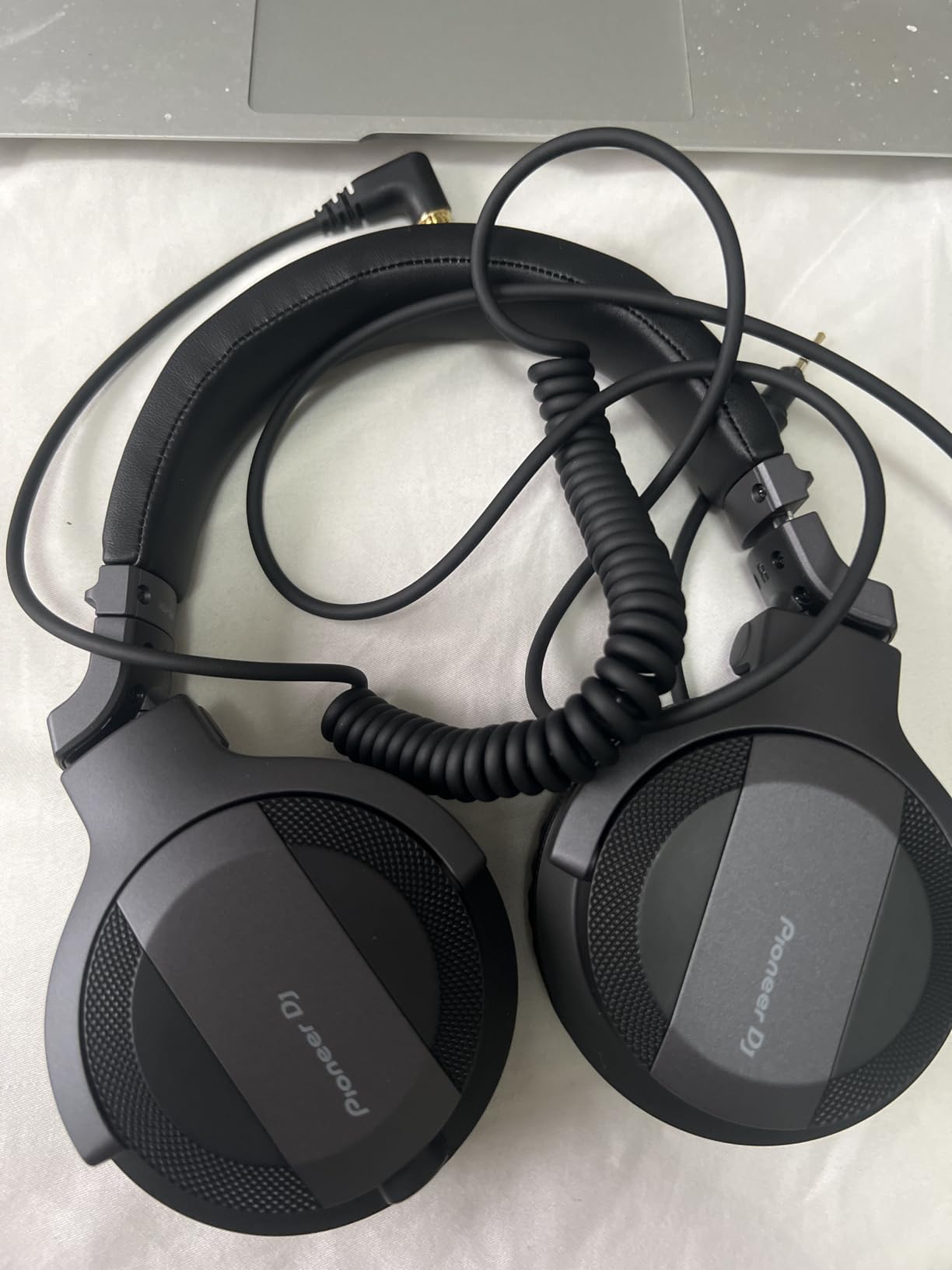 Pioneer DJ HDJ-CUE1 On-Ear Wired DJ Headphones, Foldable, Dark Silver | For new and everyday DJs, on-ear wired DJ monitoring headphones, comfortable, foldable, swivel earcups, clear cueing customer photo 2