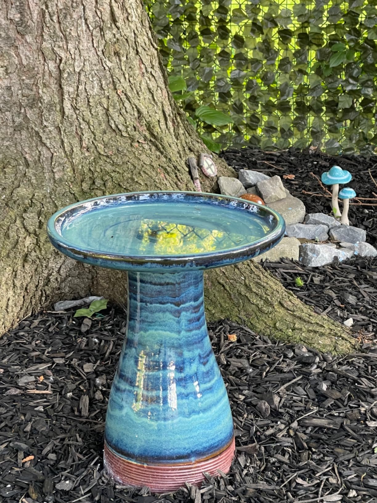 Sunnydaze Ceramic Bird Bath for Outside, Hand-Painted, 21